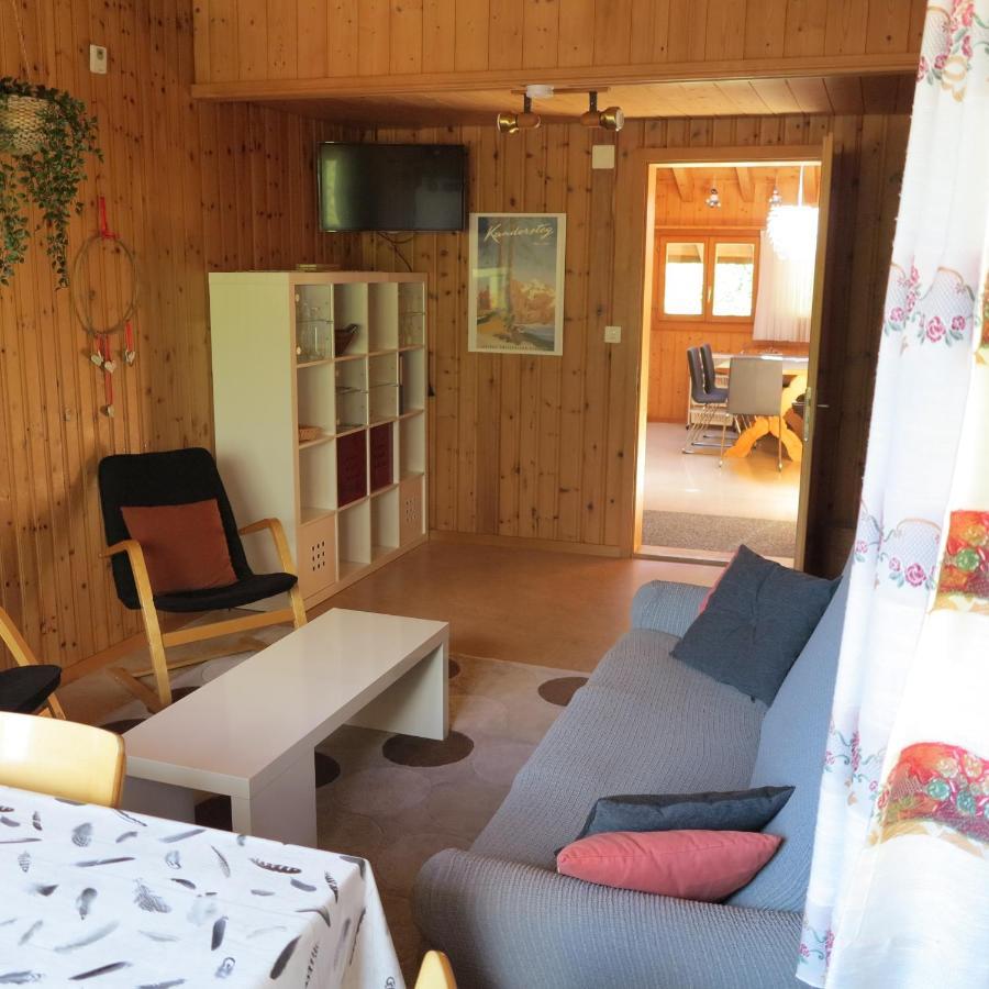 Ferienwohnung Lindenheim カンデルシュテッグ エクステリア 写真